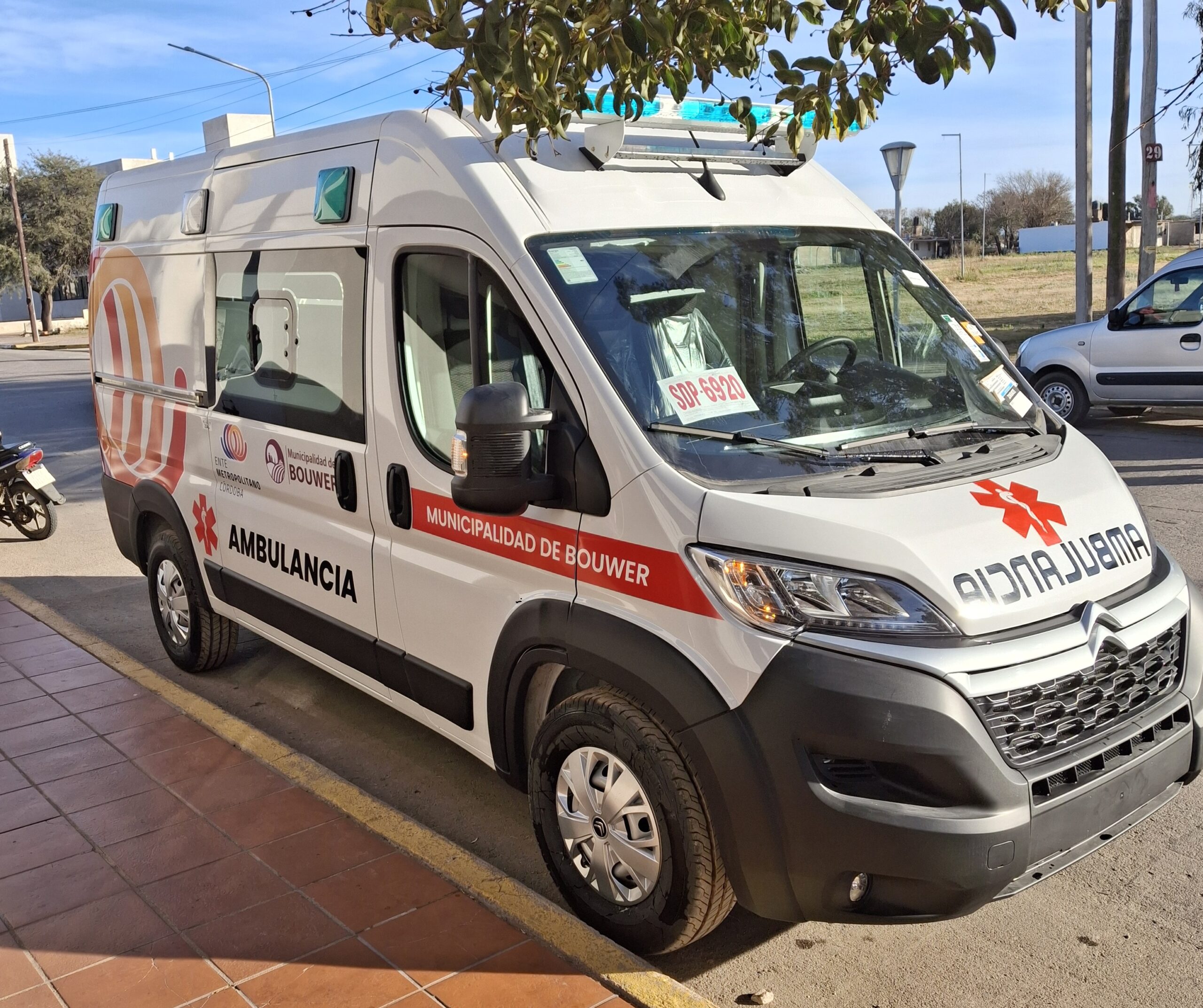 Bouwer sumó una ambulancia 0 kilómetros para la atención de urgencias y emergencias