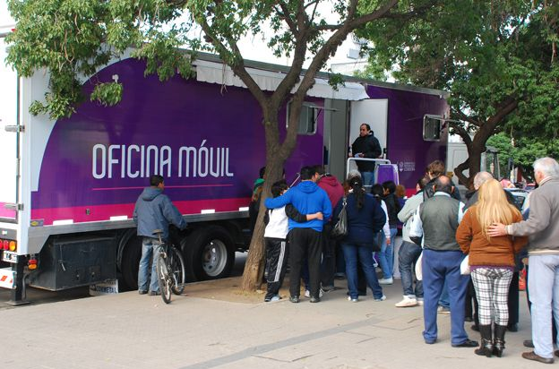 El servicio móvil de Rentas y Catastro llega a Bouwer el próximo lunes